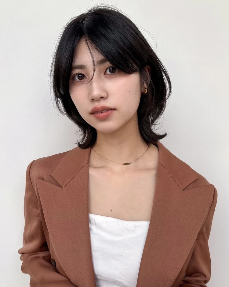 30代 髪型・ボブの正面