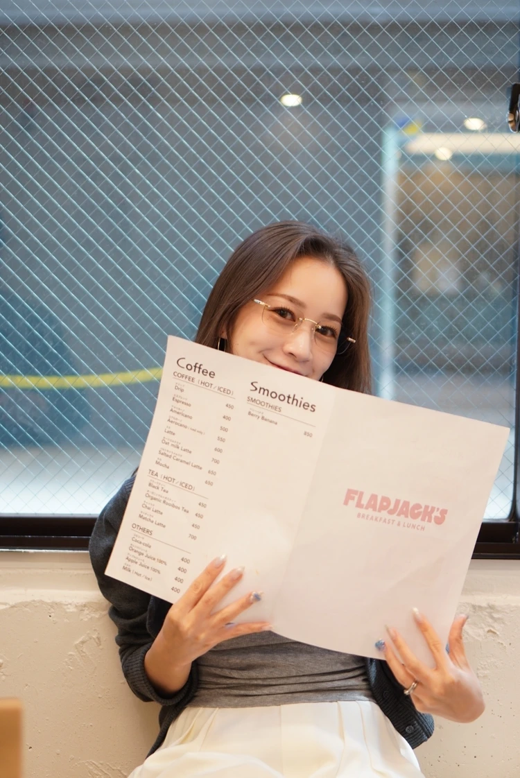 週末のご褒美モーニング♩行列必至の【FLAPJACK'S】で味わう本場アメリカンパンケーキ_2_2