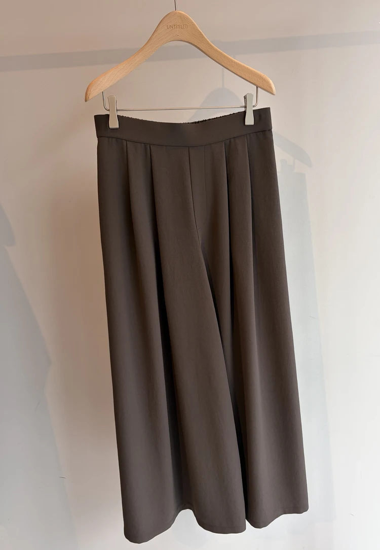 アンタイトル　リラクミスト ガウチョパンツ　￥18700