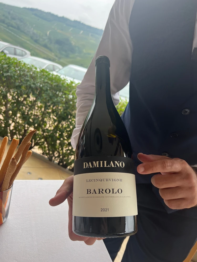 一生に一度は訪れたい。イタリアワインの贅沢旅【バローロ編】_14_1