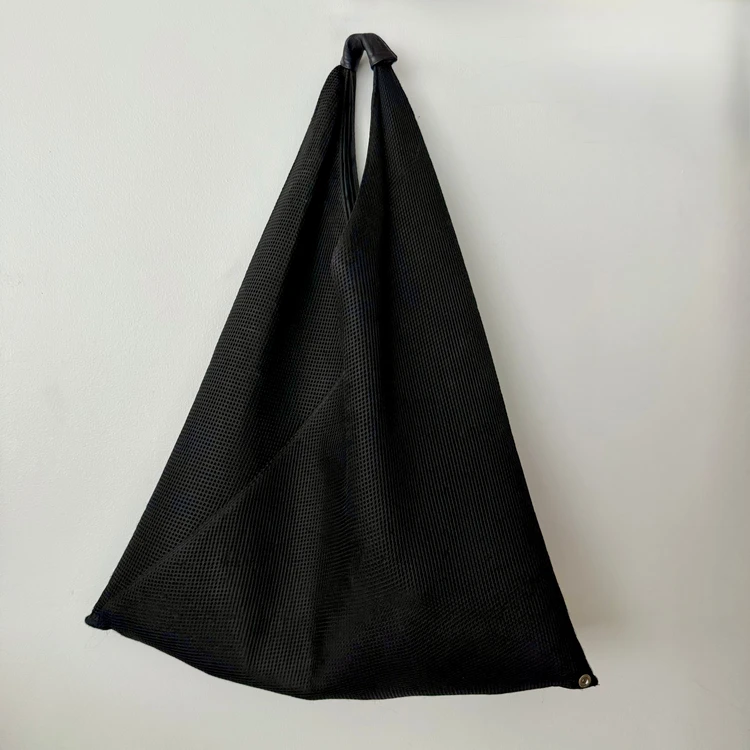 【マイ通勤バッグ👜】愛用歴約5年!MM6の名品バッグが通勤に最適な理由#ファッション部_2