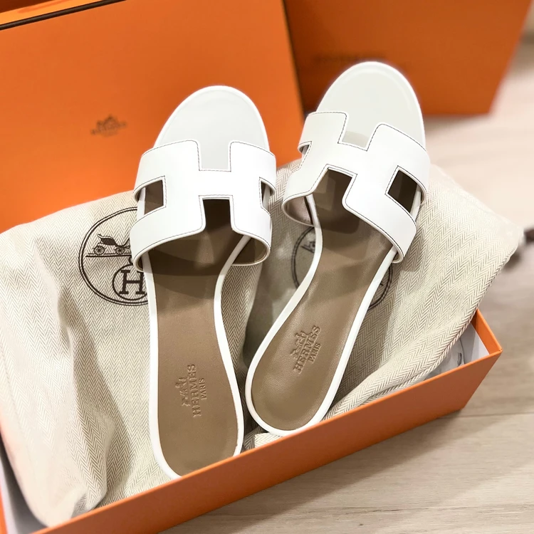 【HERMES】今期新色と2色買い！エルメスオアジス購入レポ_1