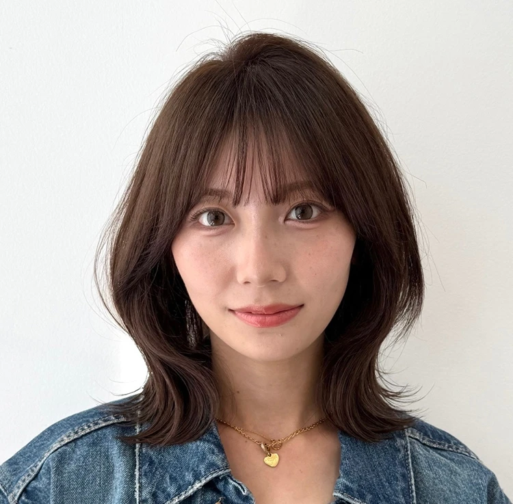 8トーンのマロンベージュ　正面