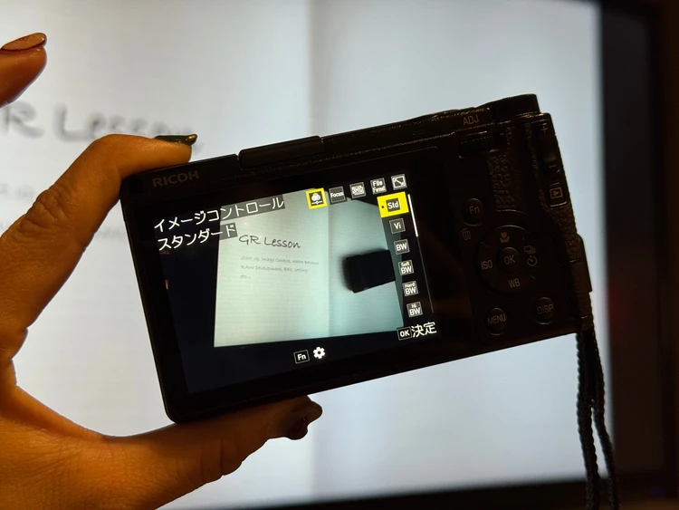 カメラGR3・GR4が人気なワケ!原宿のRICOH体験クラスでスナップ撮影してみた #カメラ部_2