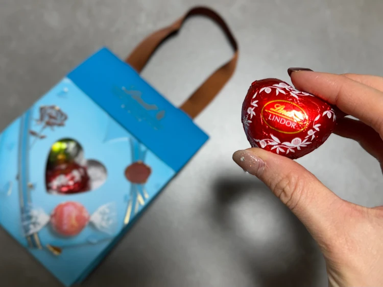 リンツチョコレート　ハート型のリンドールミルク　佐藤栞里が選ぶバレンタインチョコ
