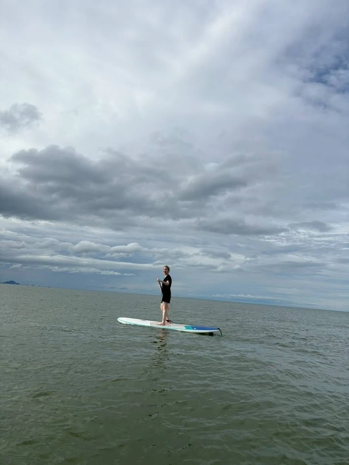 タイ　ホアヒン　SUP マリンスポーツ　Pineapple Surf Club