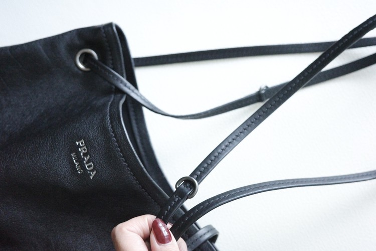 PRADA　プラダ　ルート ラージ　ブラック