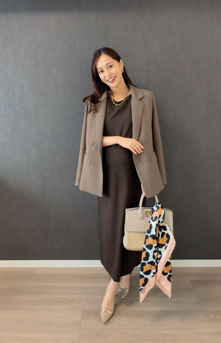 【UNIQLO】クレープジャージーワンピース着用コーデ