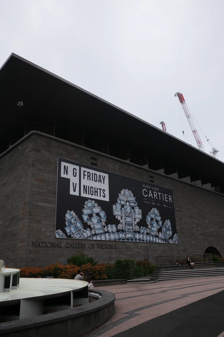 アートの街メルボルン|NGVカルティエ展の光と宝石の世界_1_2
