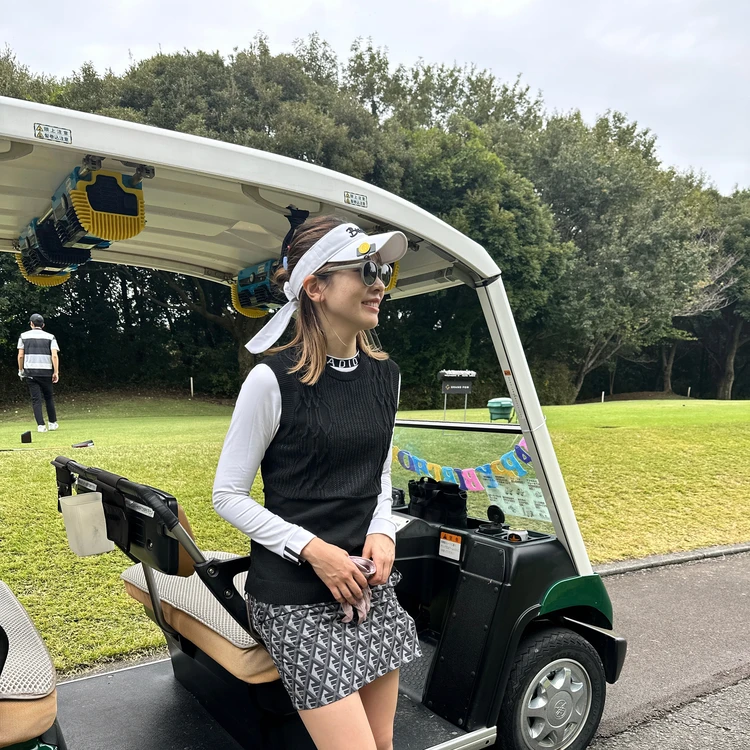 30代スポーツカジュアル好きのお気に入りゴルフコーデ_1_1