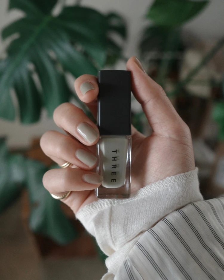 春を彩る自宅ネイル｜THREEのニュアンスカラーで大人の春ネイル_2