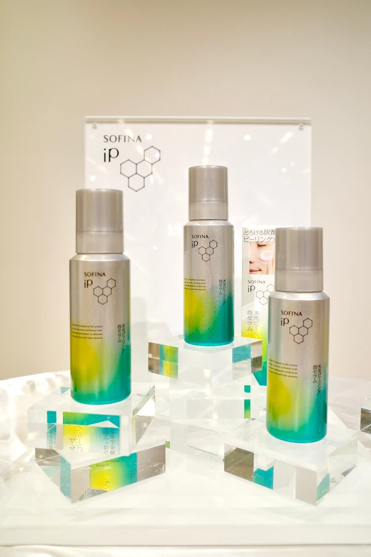 ピーリングって刺激強そう・・と思ってる人ほど使うべき【SOFINA iP】の朝晩使える水光ピーリング泡セラム_2