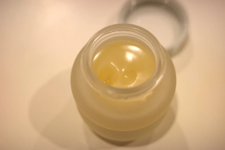 韓国コスメ【TOCOBO（トコボ】レモンシュガースクラブで唇ケア_3