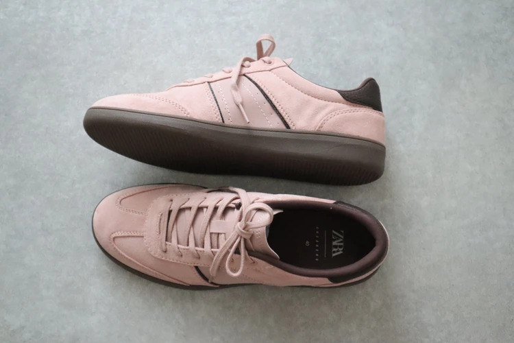 ZARA ザラ　カラー　スニーカー　ピンク　ブラウン　30代　おすすめ　歩きやすい