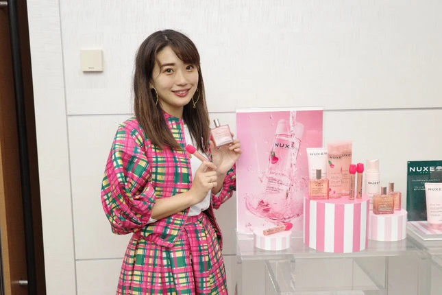 肌も気持ちも“ほぐれる”時間。nuxeの「very rose」に癒される理由_1