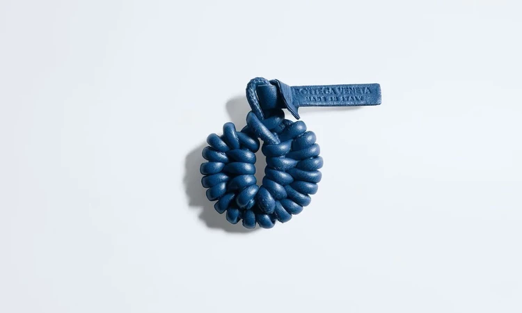 BOTTEGA VENETA（ボッテガ・ヴェネタ）】夏気分を盛り上げる！ 遊び心
