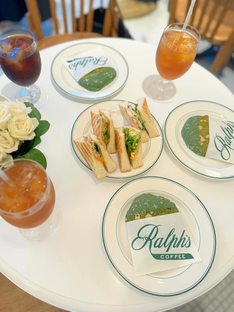 VOLLON　ポロ　コラボ