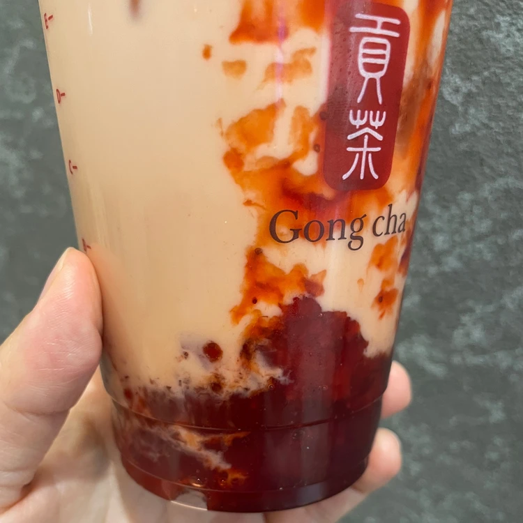 あまおうホリデーミルクティー