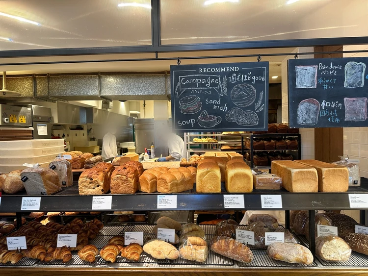 【倉庫をフルリノベ】天王洲アイルの運河沿いに佇む私のお気に入りパン屋breadworksをご紹介＃グルメ部_2_3