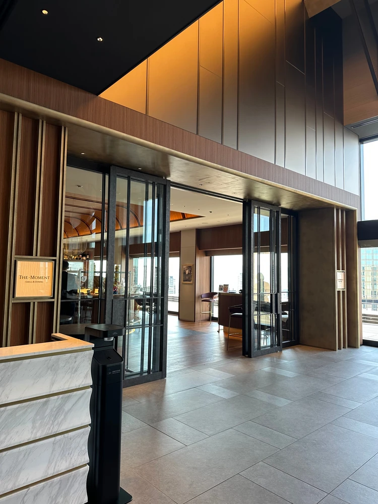 【大阪ステーションホテル】贅沢ビュッフェランチ_1