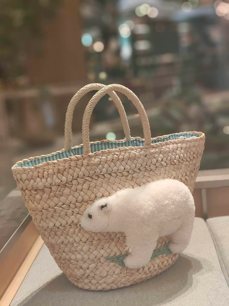 かごバッグ　シロクマ