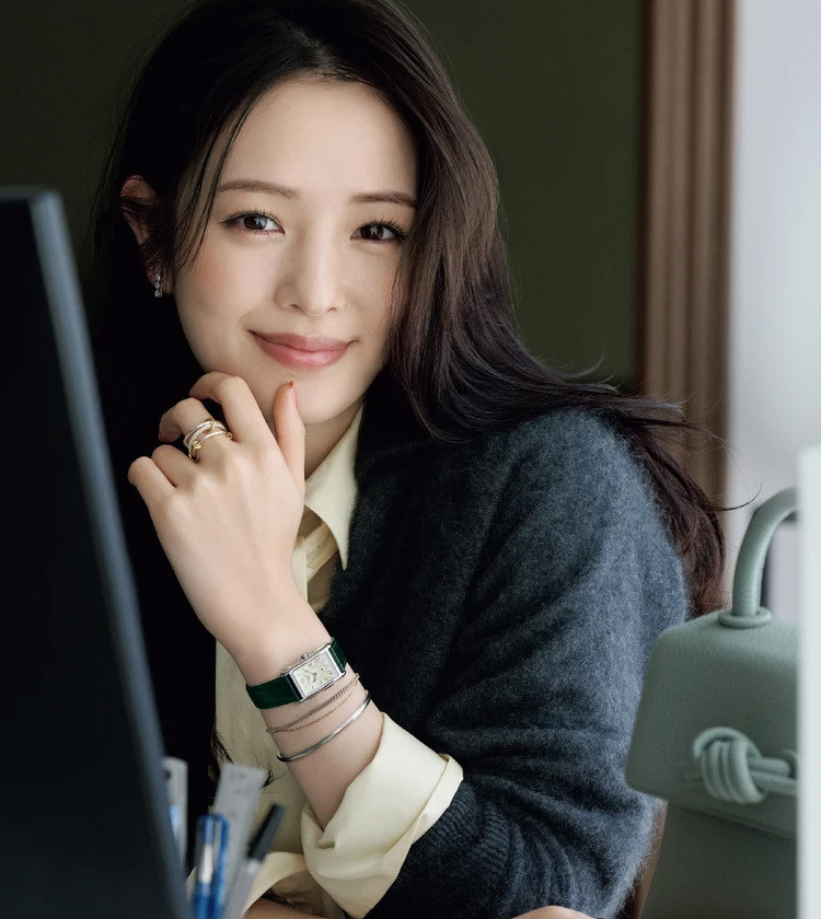 横田真悠登場！今持ちたい「3本の時計」。会う人や予定に合わせてつけ替える楽しさを！