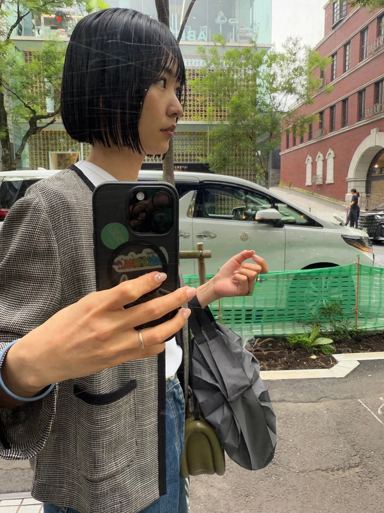 【うねり・広がり髪悩みの方必見】コスメストレートで叶える、大人ショートボブ_1_1