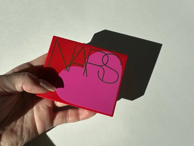 NARS　THE AMOUR COLLECTION
