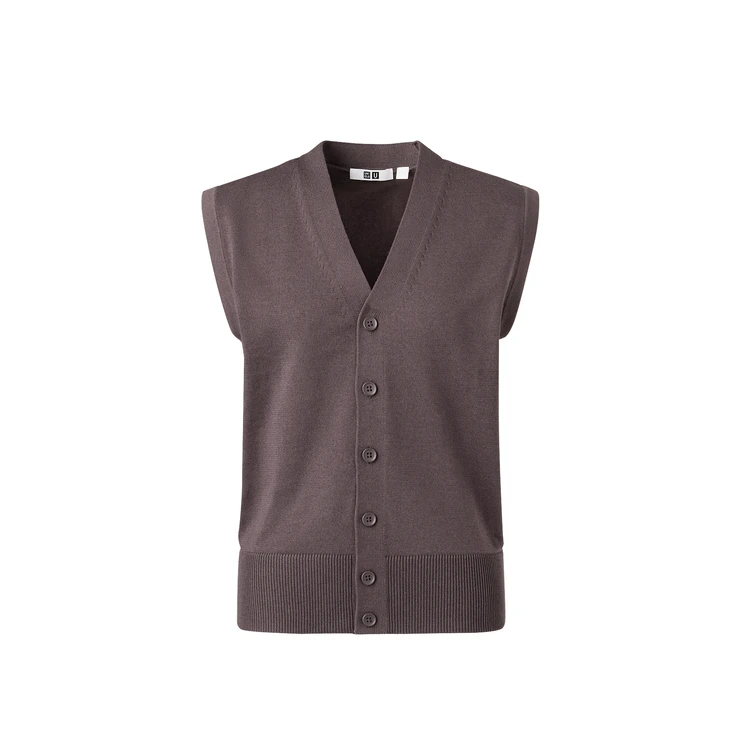 ユニクロ ユー　ウォッシャブルボタンダウンニットベスト￥2990