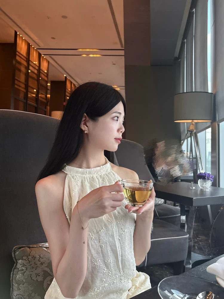 【ジバンシイ】直感買いした大人の甘め香水 イレジスティブル ロールオン #愛用香水_6_1