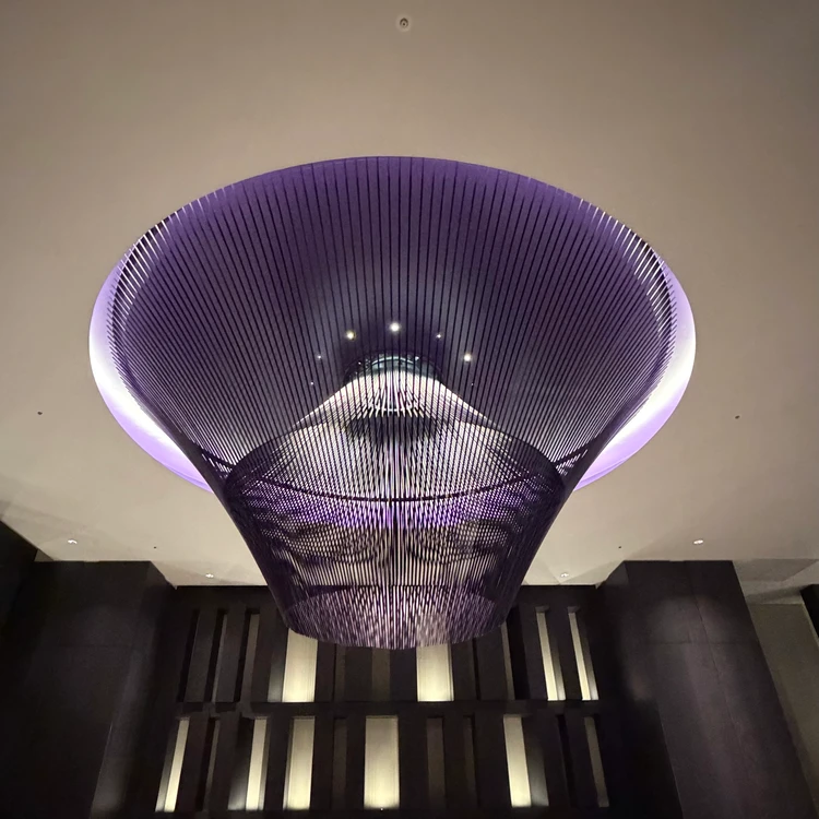 JWマリオット東京メインロビーの富士山のオブジェ