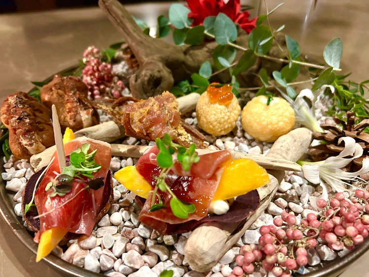 【日本初上陸】ハワイ発の薪火フレンチ『naruRe tokyo』で至高の食事体験を。_3