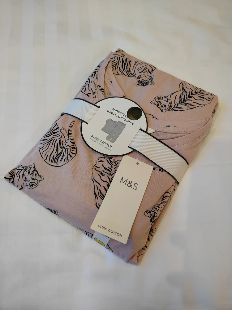 イギリス雑貨・日用品おすすめ M&S パジャマ