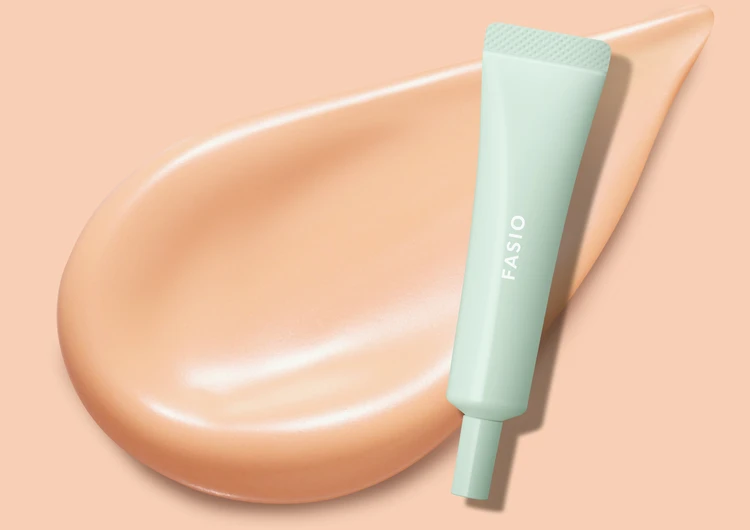 ファシオ うるおい整う アイクリームコンシーラー