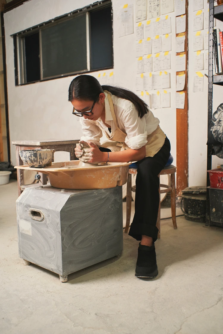 ハンター 新作着用 陶芸家・セレクトバイヤー 山野邉彩美さん