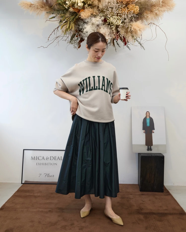 MICA　＆　DEAL　マイカ　ディール　タックギャザーメモリースカート　GREEN　スウェット　合わせ　コーデ