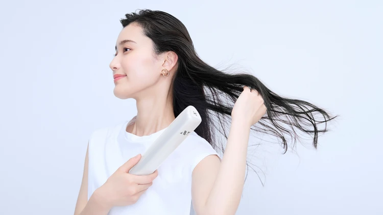 【BAILA公式Instagramフォロー&いいねキャンペーン】『Noend』のヘアドライヤー「エアーブロースティック」を合計1名様にプレゼント!