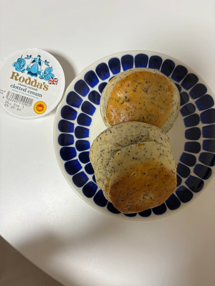 RODDA’S、ロダス、スコーン、クロテッドクリーム、手土産、2000円以下ギフト、プチギフト、おしゃれ手土産、紅茶、おうちカフェ、スイーツギフト、デパ地下ギフト