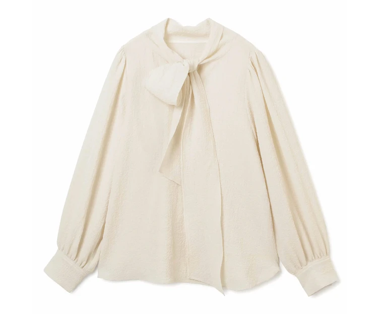 エムセブンデイズ【徳原文子さんコラボ】【洗える】シボ感ボウタイブラウス ¥17,600 IVORY