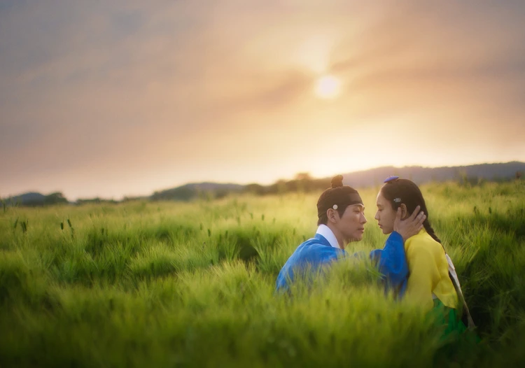 恋人~あの日聞いた花の咲く音~:ジャンヒョン(ナムグン・ミン)とギルチェ(アン・ウンジン)