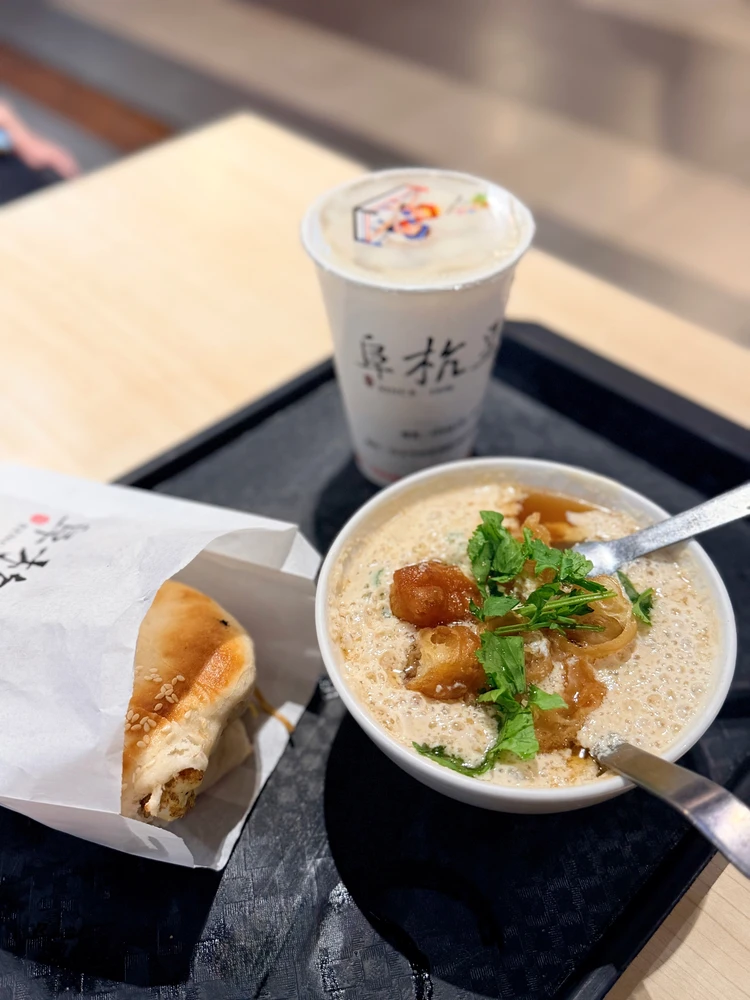 阜杭豆漿　台湾朝ごはん　人気朝ごはん　豆乳