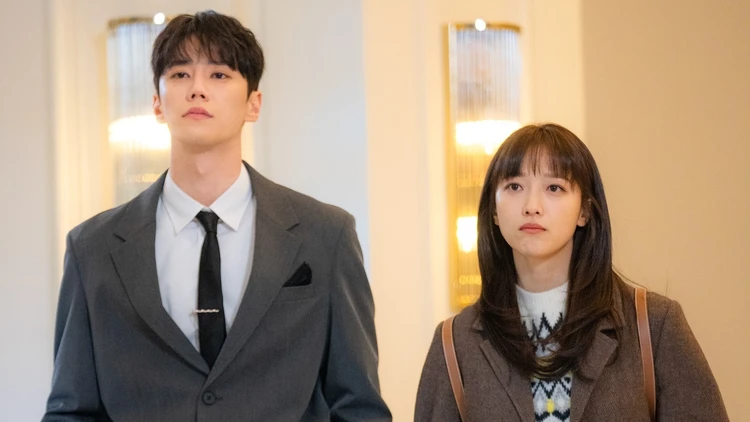 私は堂々とシンデレラを夢見る　イ・ジュニョン　ピョ・イェジン