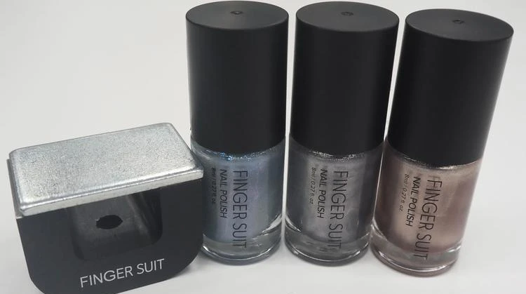 マグネットネイル初心者さんにもおすすめ！ 『Finger Suit（フィンガースーツ）』のマニキュアが可愛い！【エディターズピック】