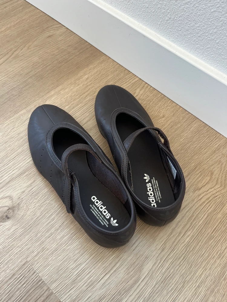 【adidas】大人気スタンスミス ローバレエの新色が買いな理由！_1