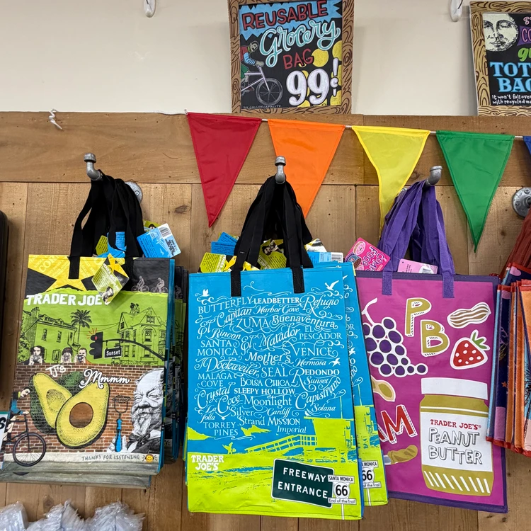 Trader Joe’sリユーサブルバッグ