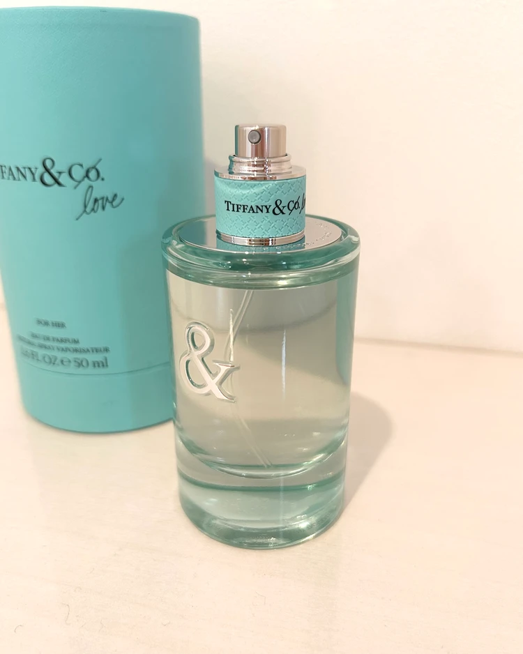 凛とした上品さをまとう、ティファニー「Tiffany & Love Eau de Parfum for Her」 #愛用香水_1_2