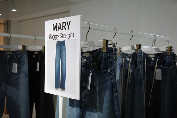 YANUK(ヤヌーク) 2026SS展示会レポ|脚長効果抜群の本命デニム_8