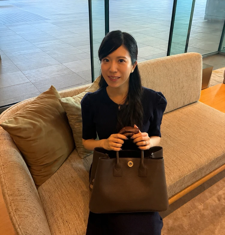 日焼け止めでバッグが白くなる問題、500円以下で解決しました！【#夏の汗対策】_3