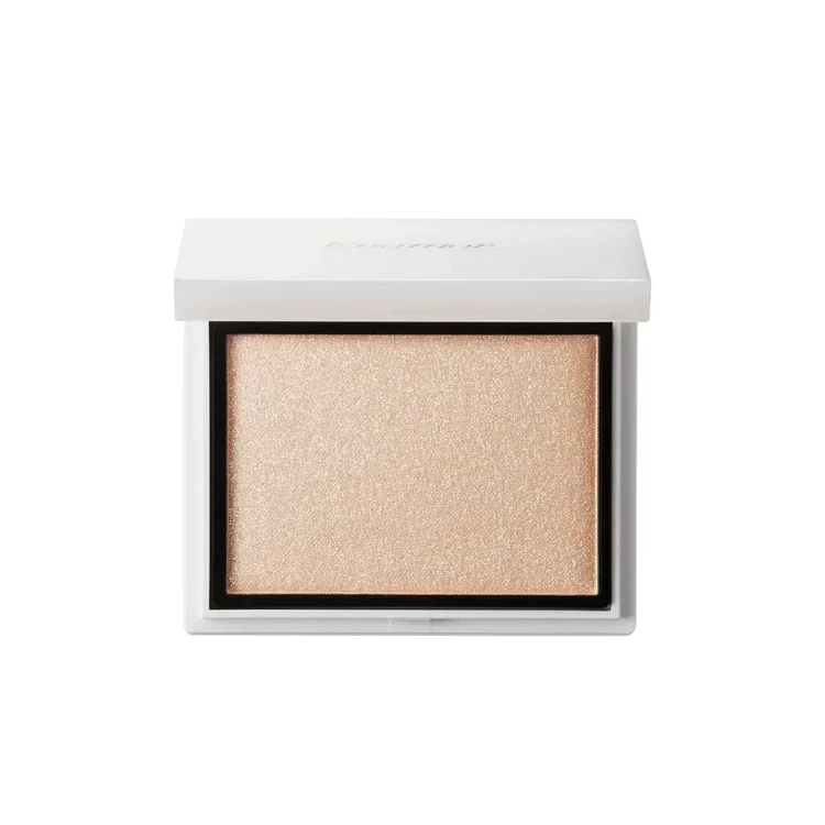 くみっきー 舟山久美子さん 時短メイク ジュエリーグロウハイライター01 シャンパンクォーツ¥2420/Enamor