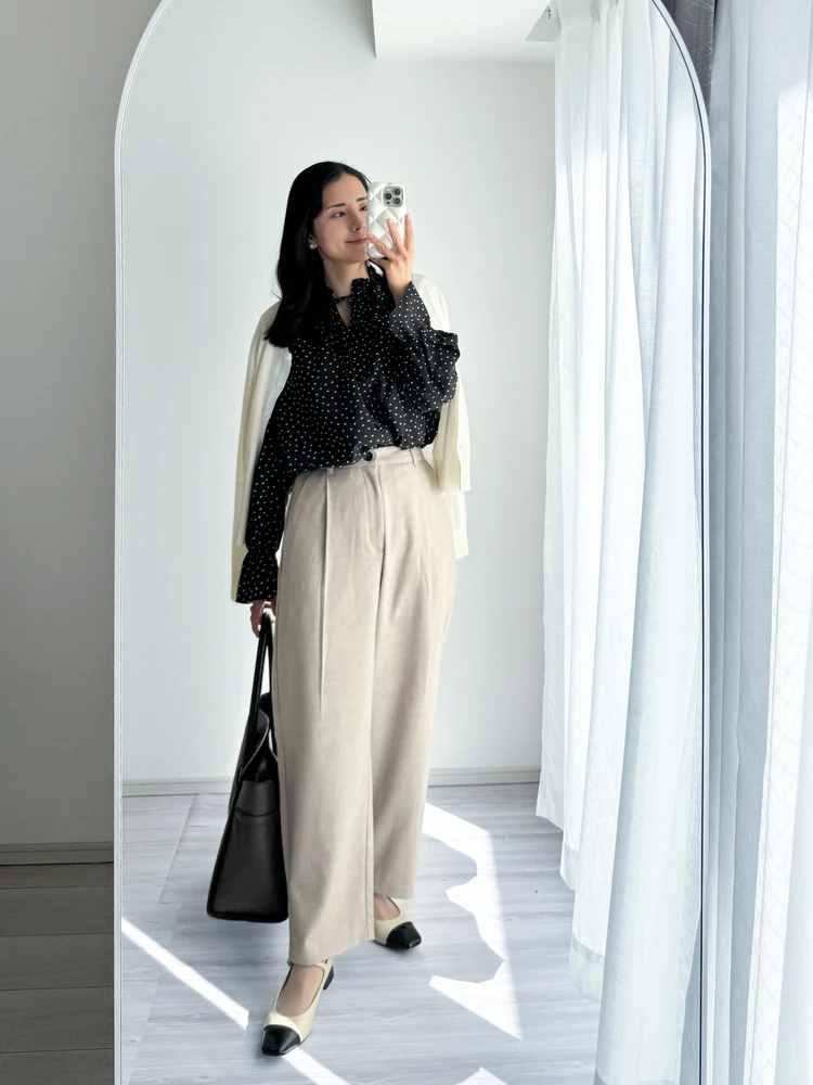 フリルチュニックを着用したコーデ